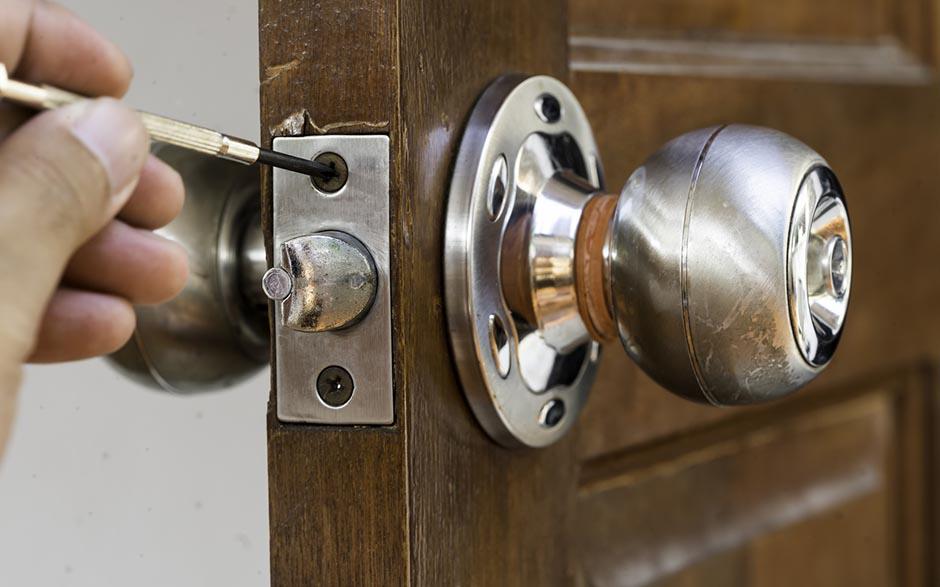 serrurier pro Versailles
